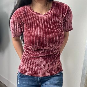 Pretty Velvet Rose Pullover shirt